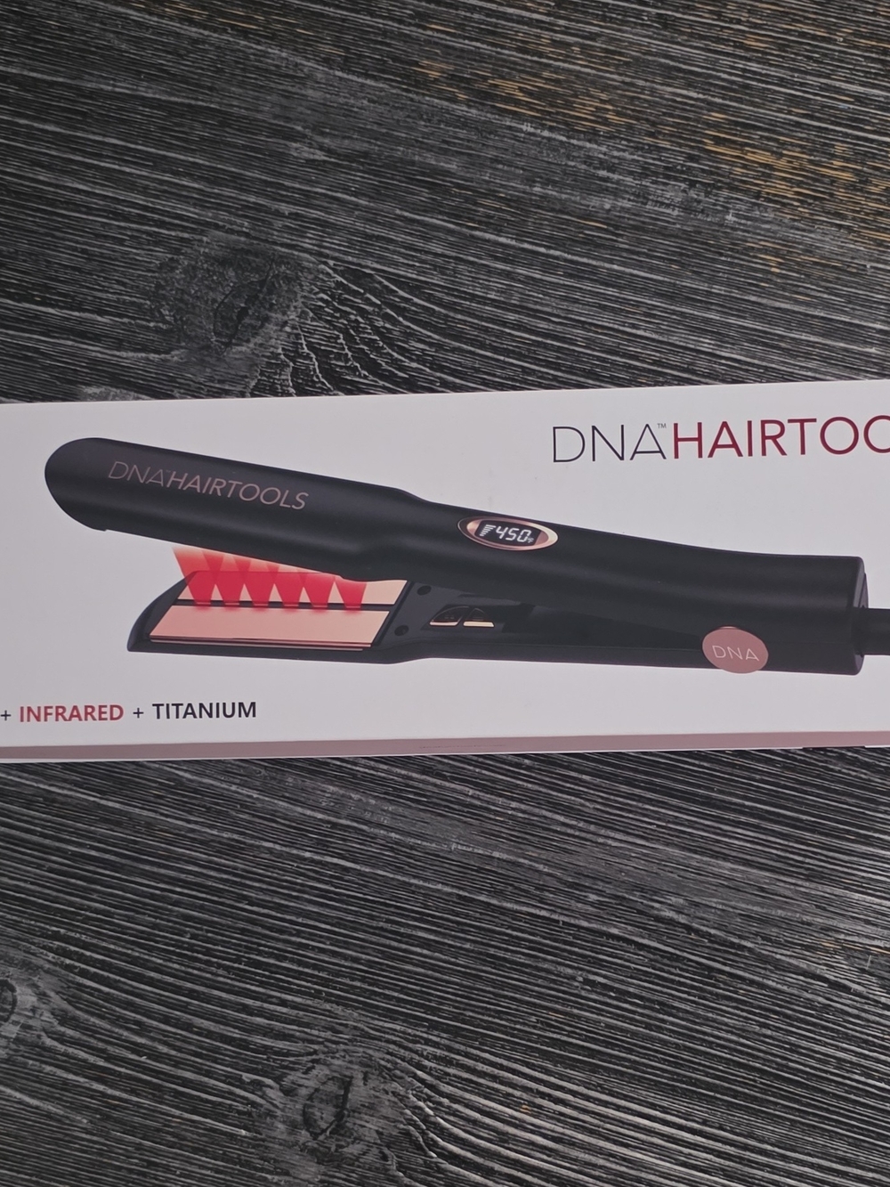 Black Titanium Hair Straightener - Black